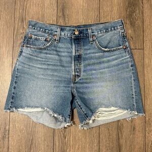 Levi Premium 501 Mid Thigh Shorts
